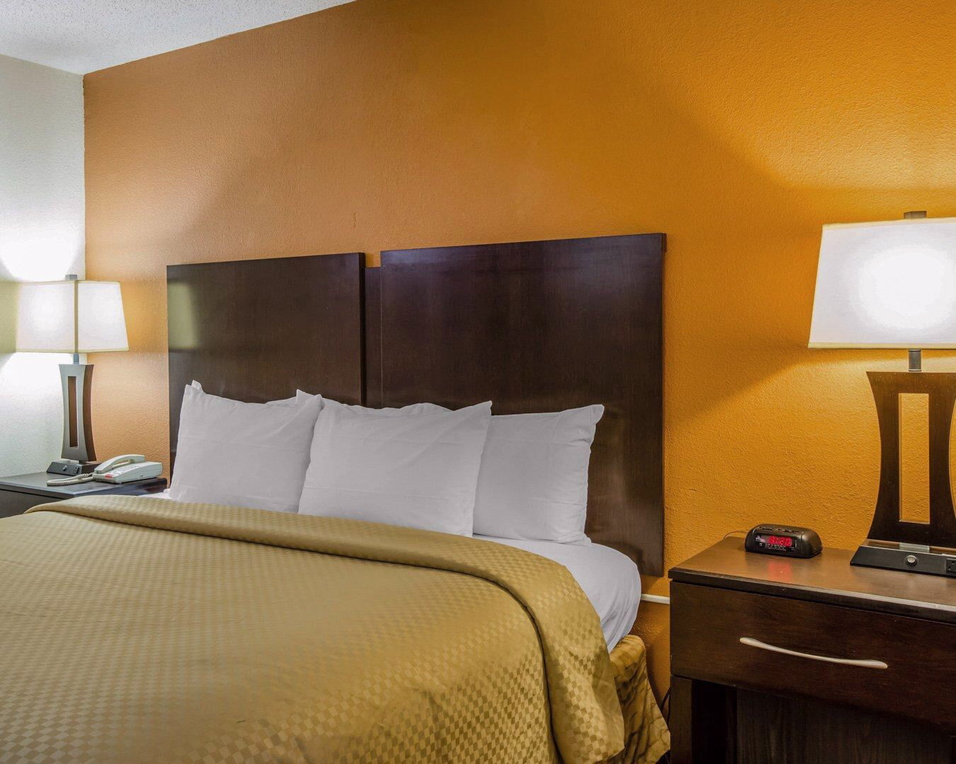 Clarion Suites Augusta Exterior photo